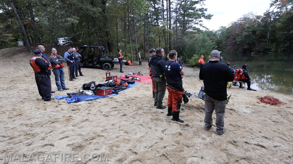 On 10/16/23, members of the Malaga Volunteer Fire Company Dive Team assisted in with a vehicle removal from a pond in Hamilton Township.  Photo credit to Tucker Upper, of @tuckerandsammie on YouTube. 